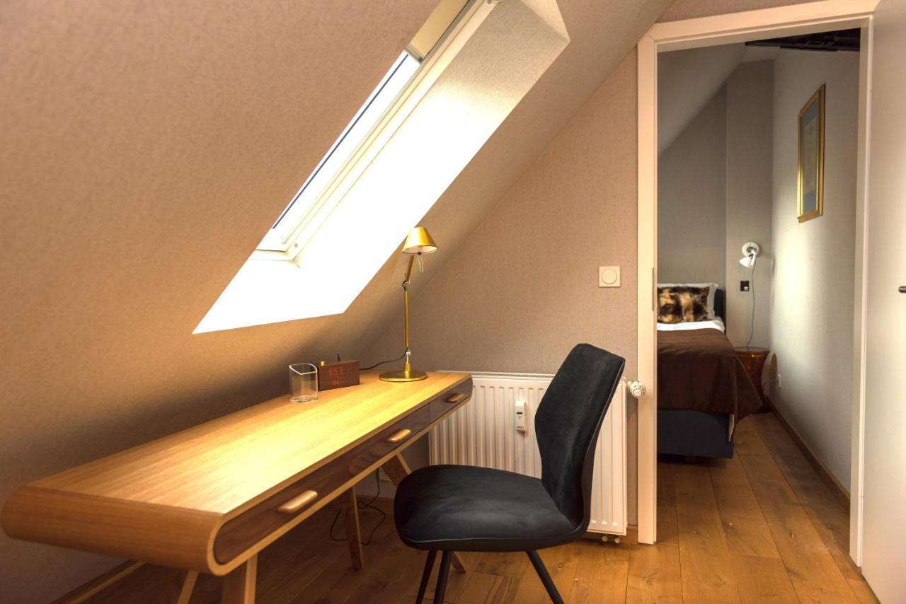 Apartmenthaus Am Dom Junior Suite Mit Parkplatz Цвикау Екстериор снимка