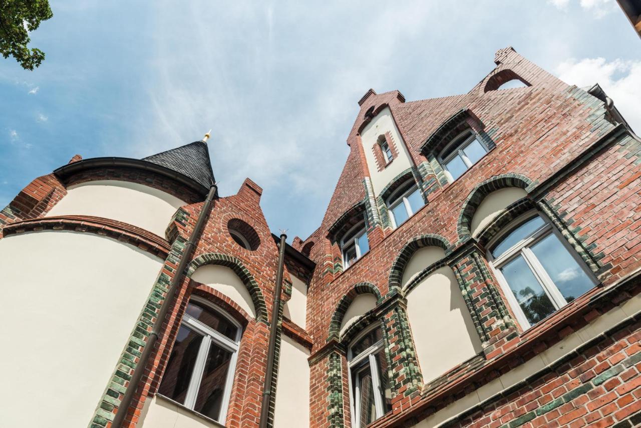 Apartmenthaus Am Dom Junior Suite Mit Parkplatz Цвикау Екстериор снимка