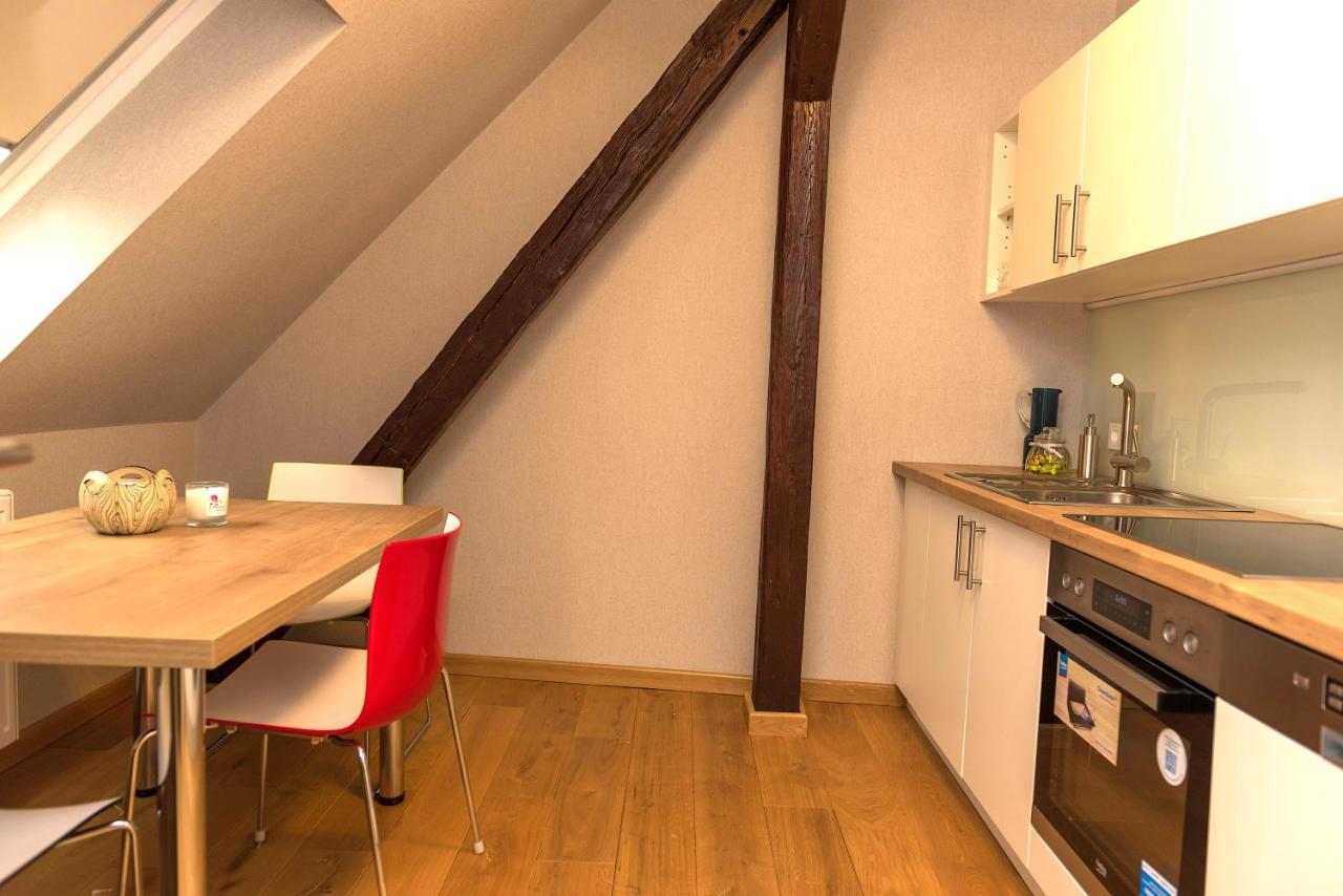 Apartmenthaus Am Dom Junior Suite Mit Parkplatz Цвикау Екстериор снимка