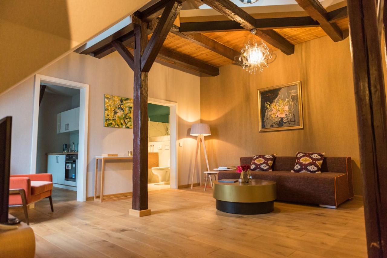 Apartmenthaus Am Dom Junior Suite Mit Parkplatz Цвикау Екстериор снимка